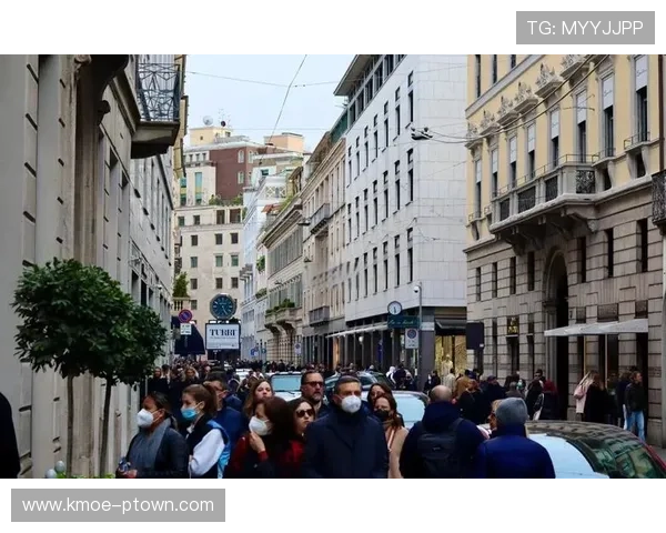 米兰娱乐：品味地道米兰美食和丰富的夜市娱乐活动